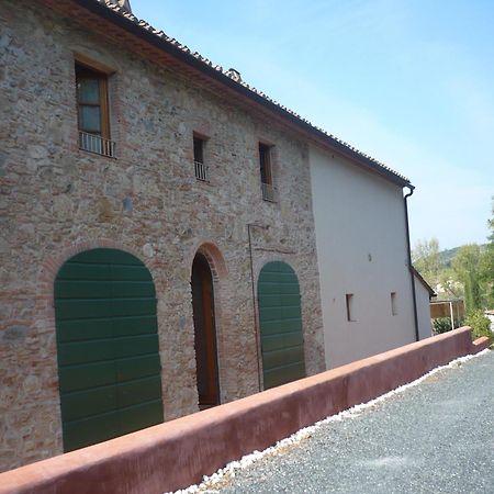 Casa Vacanze "Casale Al Pino" Riparbella Exterior photo