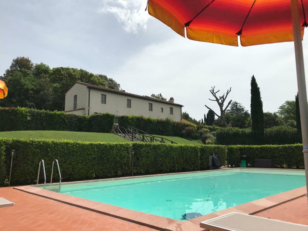 Casa Vacanze "Casale Al Pino" Riparbella Exterior photo